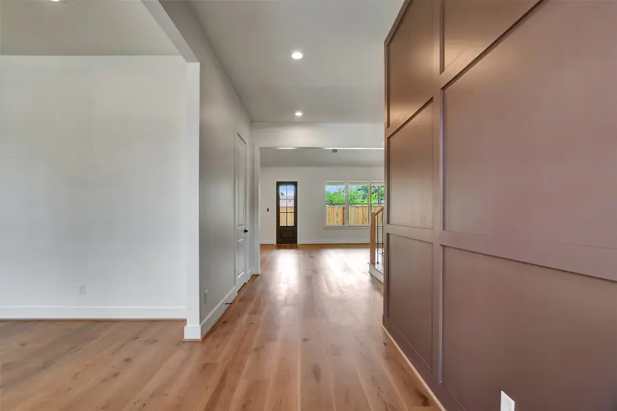 1825 Huge Oaks Street, Houston, TX 77055 - Image #3