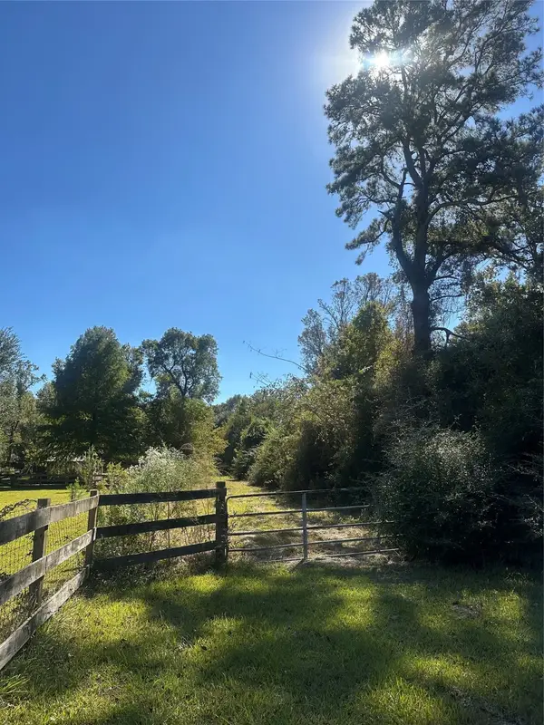 471 Brown Road, Dayton, TX 77535