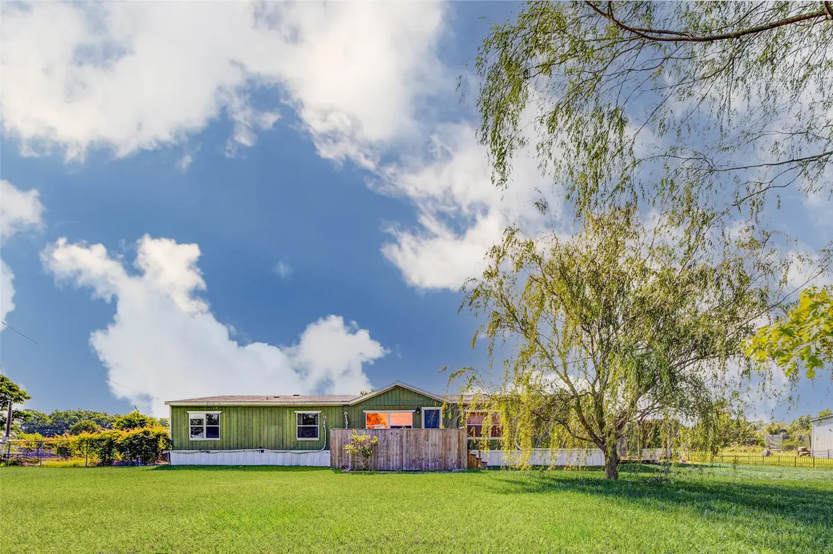 333 County Road 4923, Dayton, TX 77535 - #1