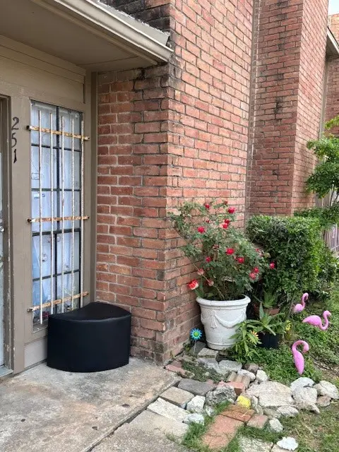 10501 South Drive #251, Houston, TX 77099