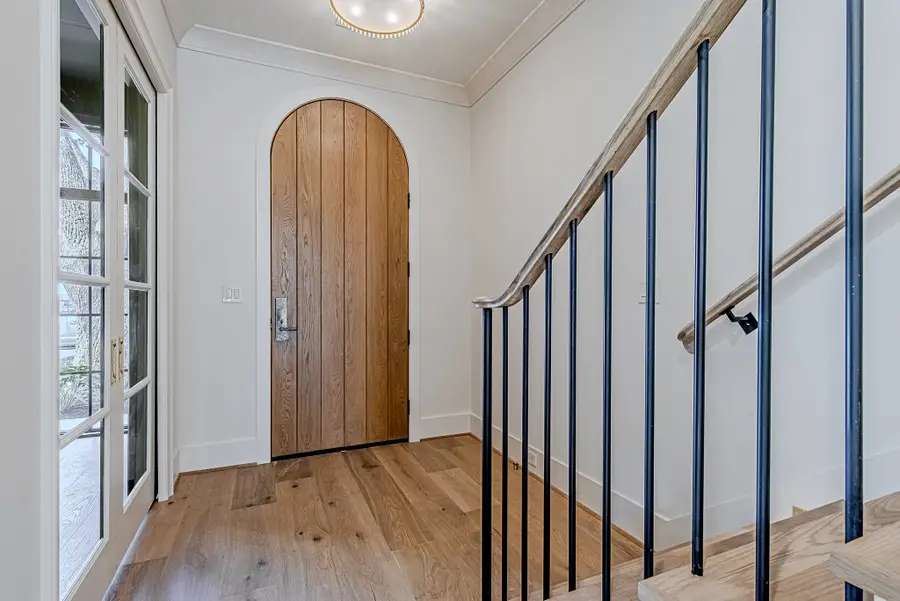 4255 S Judson, West University Place, TX 77005 - Image #2