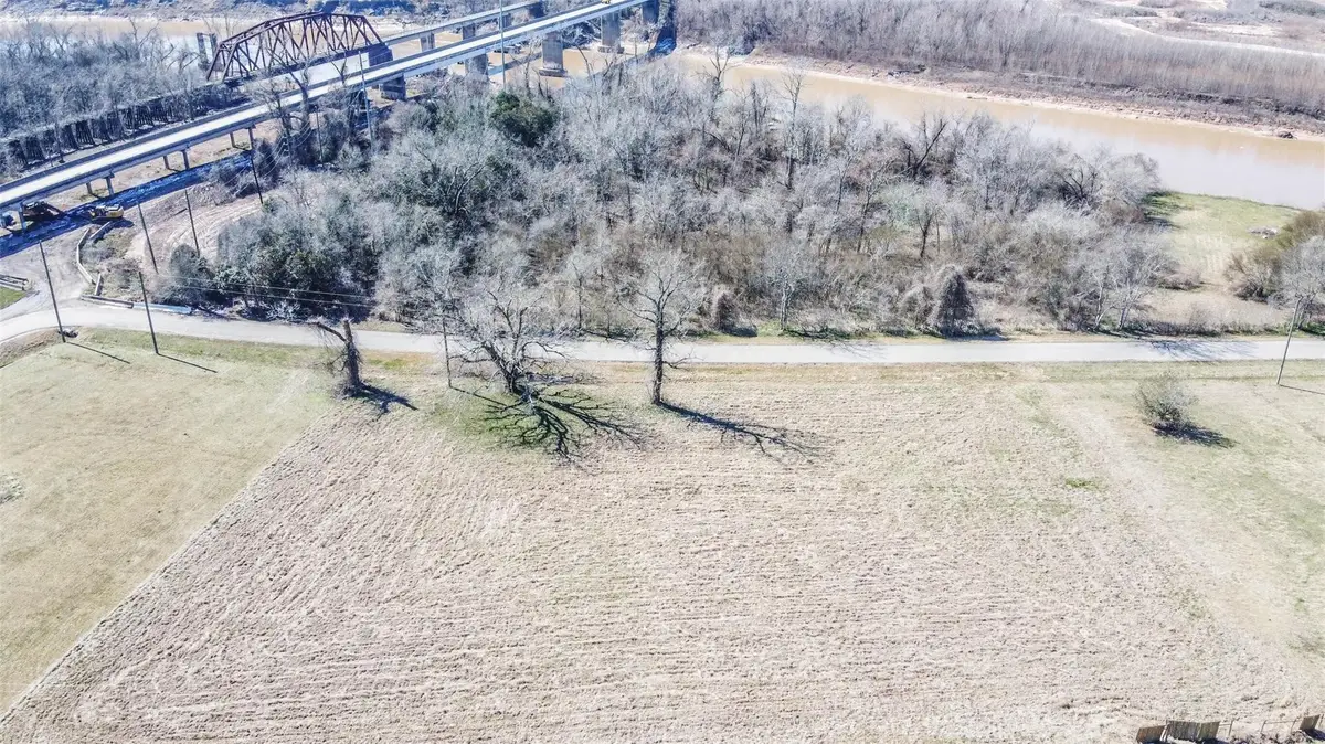 38030 Boot Hill Road E, Simonton, TX 77485 - Image #1