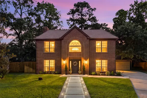 129 N Rainbow Ridge Circle, The Woodlands, TX 77381