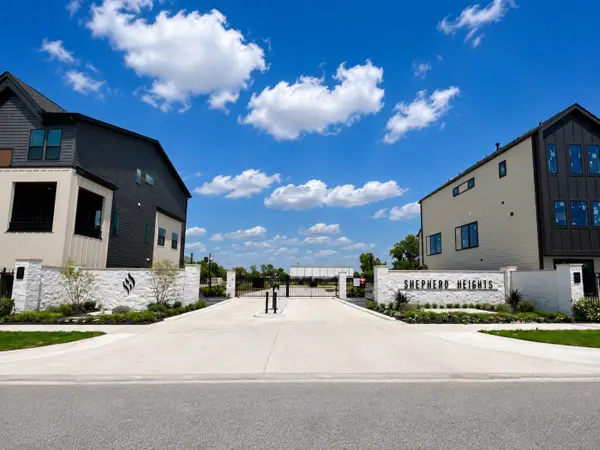 507 Hillwood Heights Drive, Houston, TX 77091