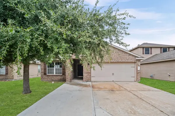 907 Marigold Road, Baytown, TX 77521