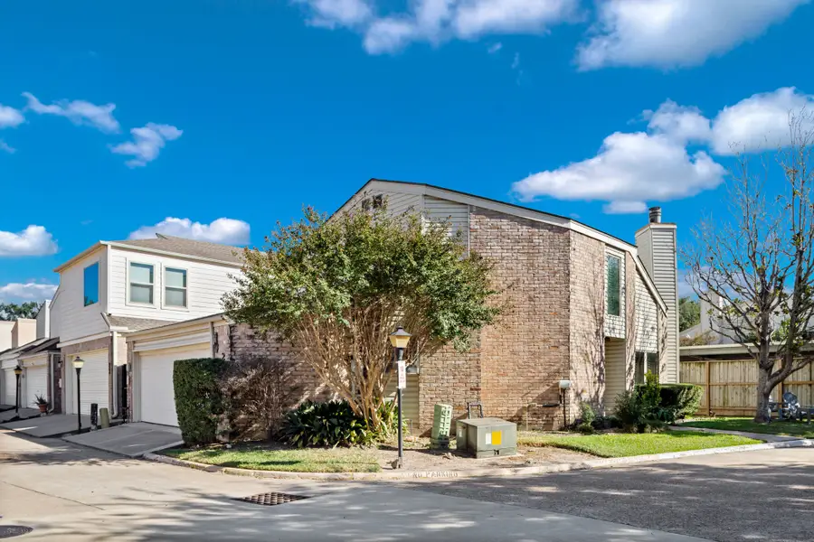 1829 Bering Drive #24, Houston, TX 77057 - Image #2