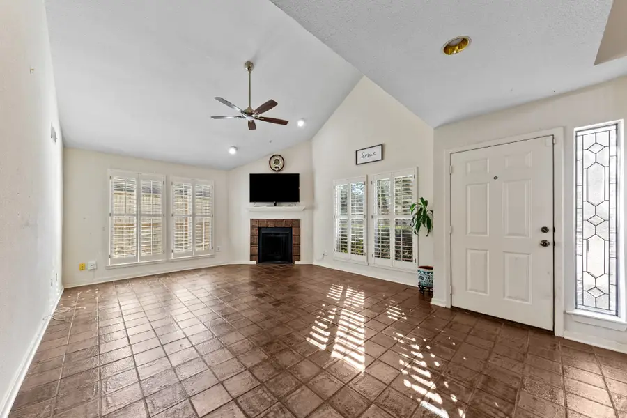 1829 Bering Drive #24, Houston, TX 77057 - Image #3