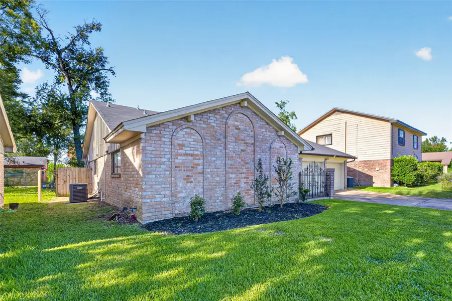 8430 Gallahad Street, Houston, TX 77078 - #2