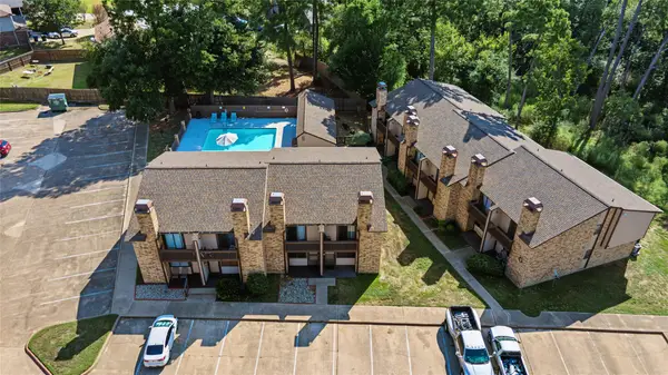 2521 Crosstimbers Street #H1, Huntsville, TX 77320