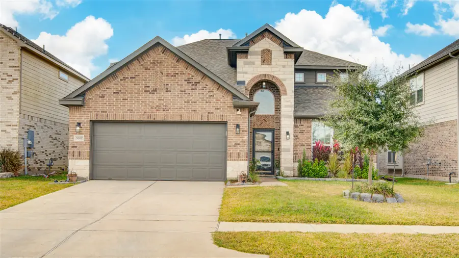 5312 Latigo Court, Alvin, TX 77511 - Image #2
