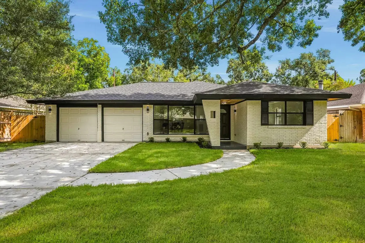 5322 Briarbend Drive, Houston, TX 77096 - #1