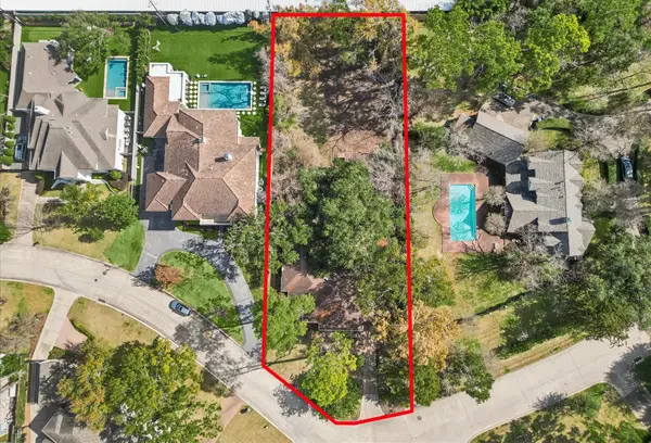 726 E Creekside Drive, Houston, TX 77024