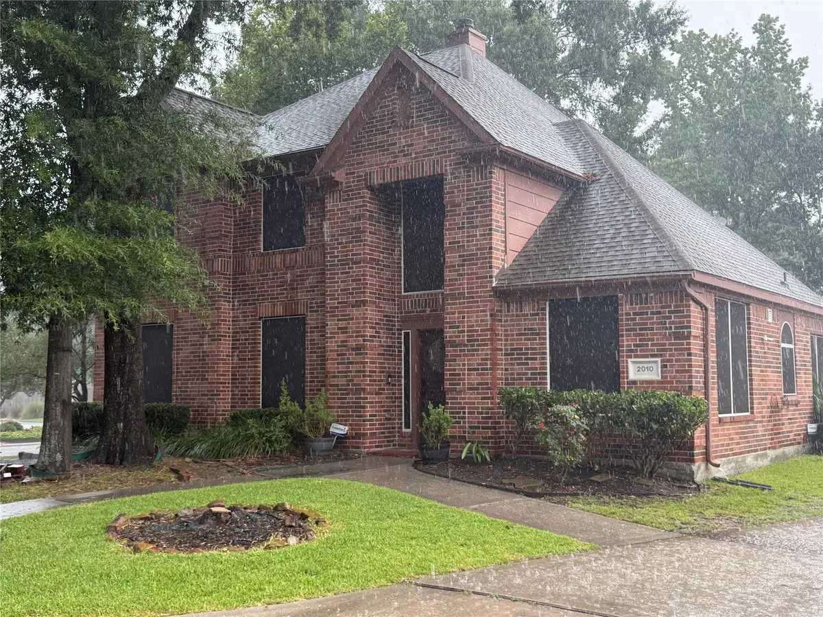 2010 Trail Water Court, Houston, TX 77339 - #1