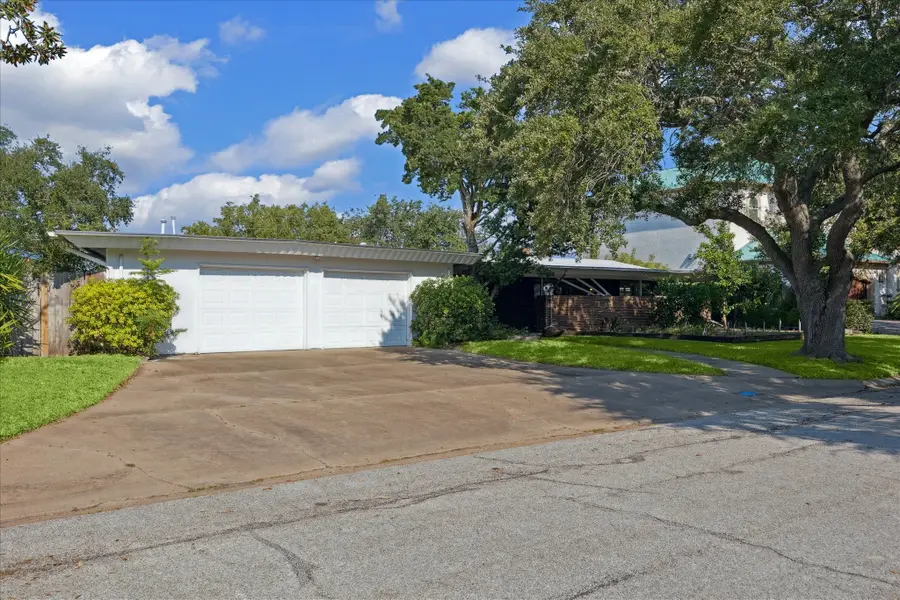 1205 Harbor View, Galveston, TX 77550 - Image #3