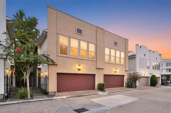 108 Riley Lane, Houston, TX 77003