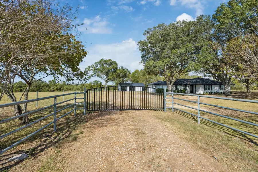 5844 Fm 949 Road, Sealy, TX 77418 - #2