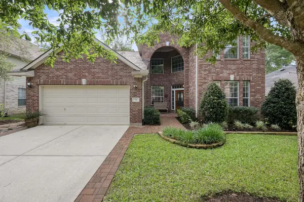 34 W Prairie Dawn Circle, The Woodlands, TX 77385