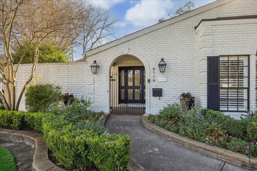 6119 Ella Lee Lane, Houston, TX 77057 - Image #2