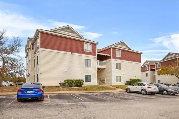 525 Southwest Parkway #302, College Station, TX 77840