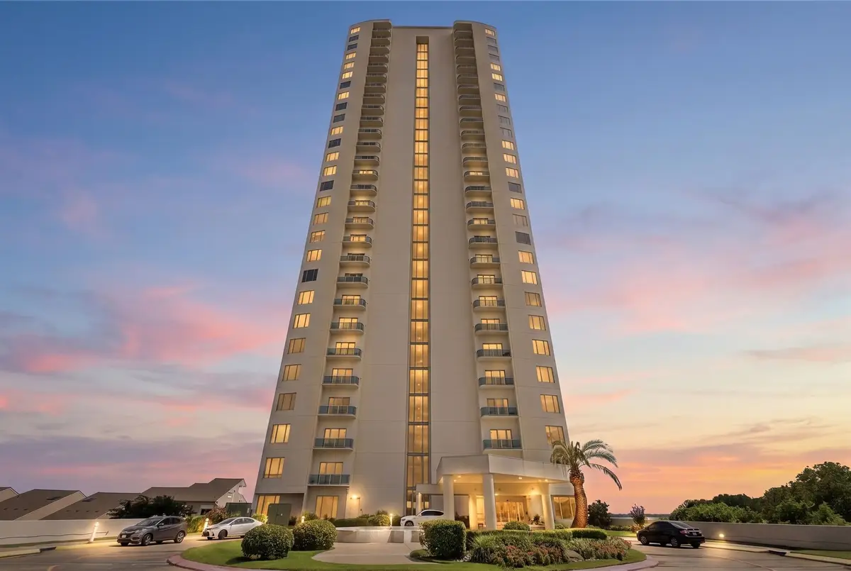 4821 E Nasa Parkway #2E, Seabrook, TX 77586 - #1