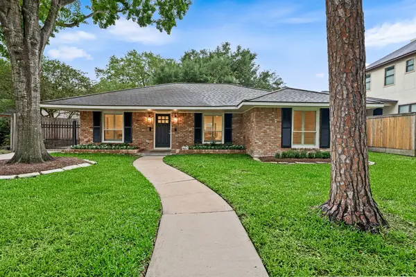3726 Latma Drive, Houston, TX 77025