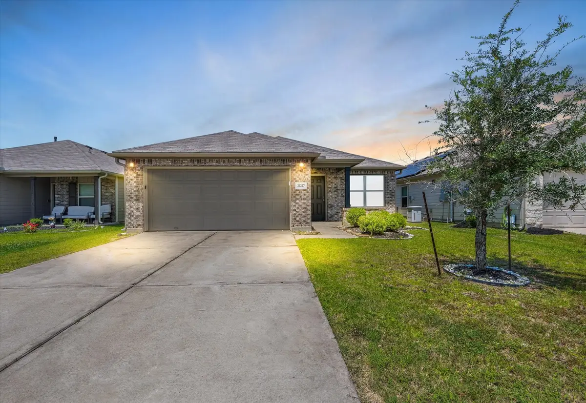 21227 Trumpet Lily Trail, Tomball, TX 77377 - Image #1