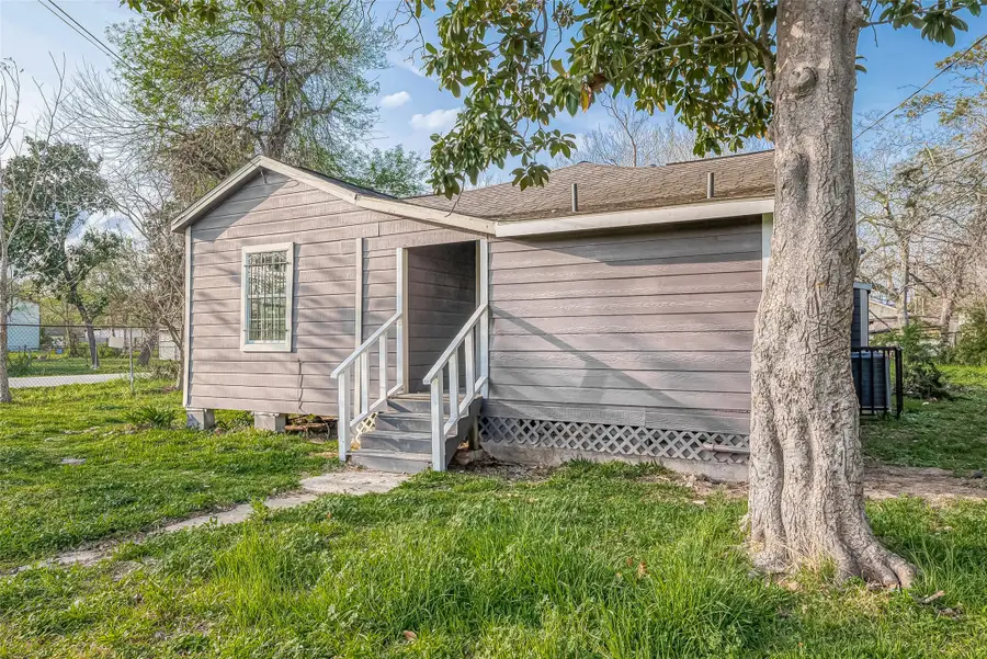 8304 Darien Street, Houston, TX 77028 - #3