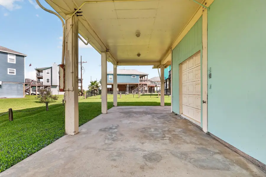 3259 Pirates Cove, Crystal Beach, TX 77650 - #2