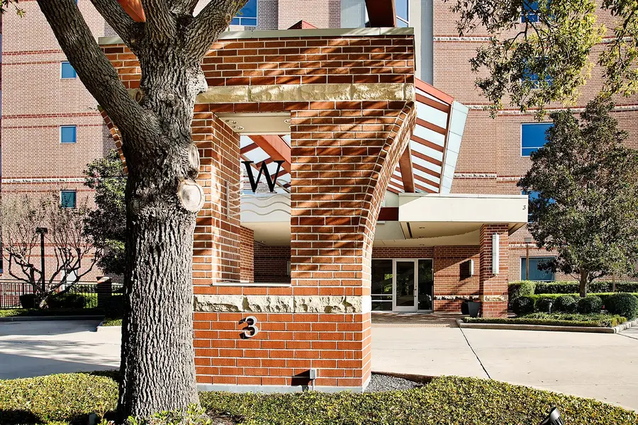 3 Waterway Court #4D, The Woodlands, TX 77380 - #3