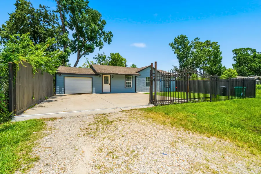 6319 Mohawk Street, Houston, TX 77016 - #3
