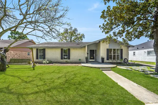 6215 Queensloch Drive, Houston, TX 77096