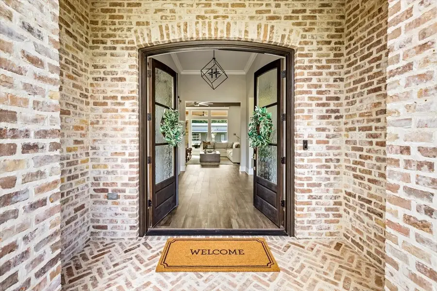 9110 Bear Creek Drive, Kountze, TX 77625 - Image #2