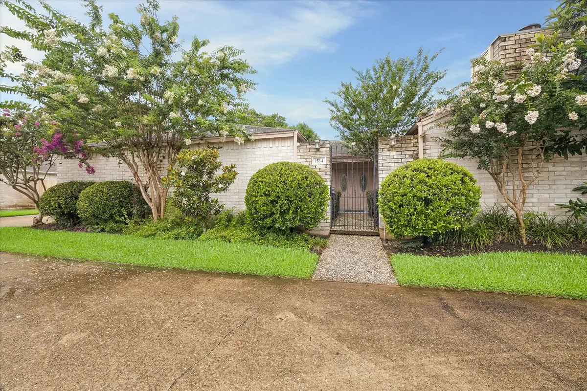 1534 Beaconshire Road, Houston, TX 77077 - #1