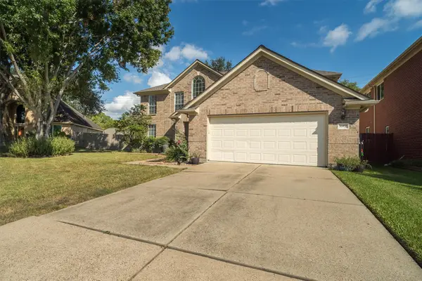 1107 Elmgrove Park Lane, Seabrook, TX 77586