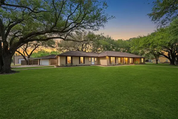 13926 Fm 442 Road, Needville, TX 77461