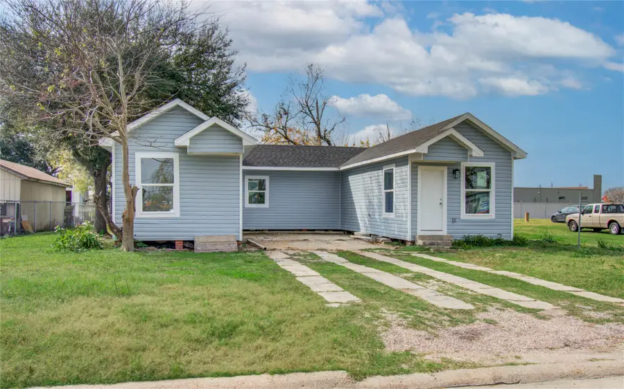 114 S Iowa Street, La Porte, TX 77571 - Image #3