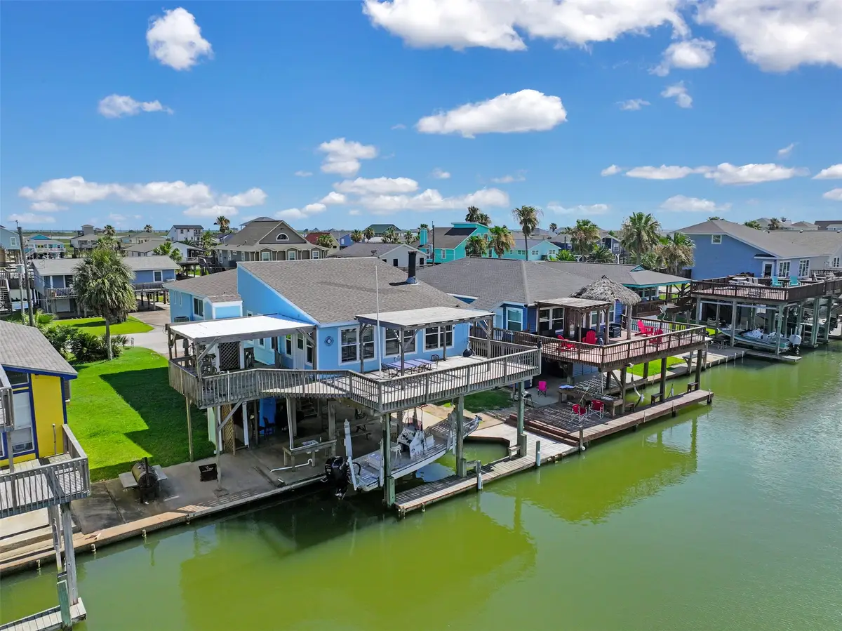 206 Galleon Drive, Freeport, TX 77541 - Image #1