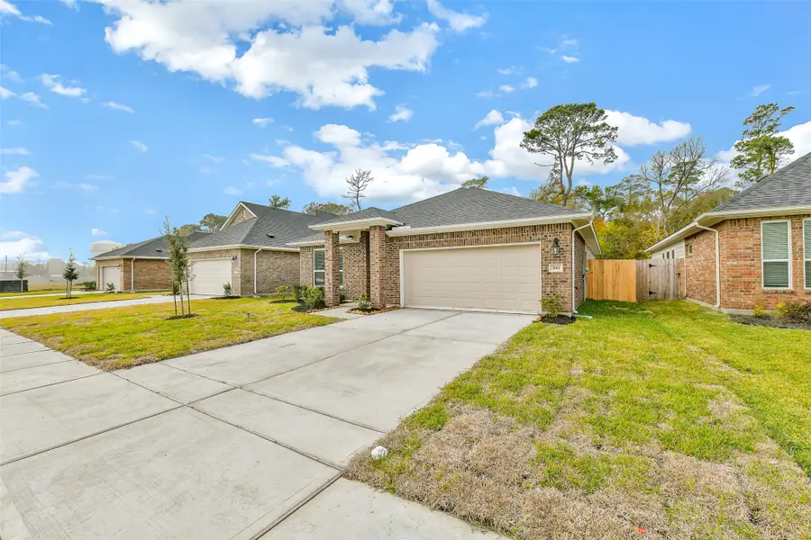 3915 Sugardale Street, Baytown, TX 77521 - #2