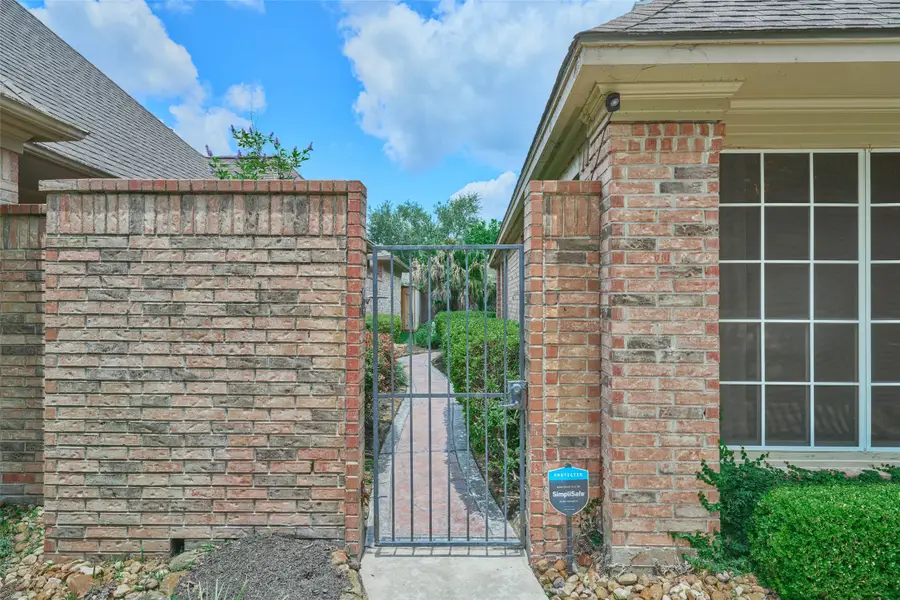 4615 Elmstone Court, Kingwood, TX 77345 - Image #3