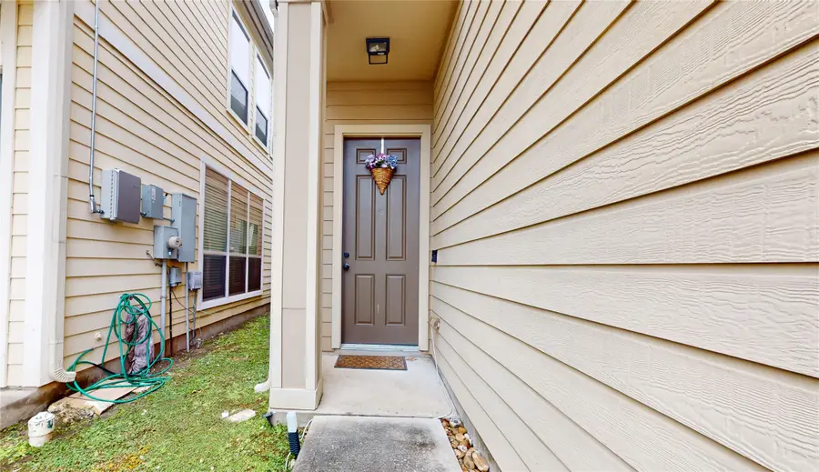 14851 Tuttle Point Drive, Houston, TX 77082 - Image #3