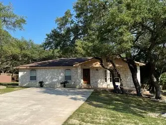 1285 Canyon Bend, Canyon Lake, TX 78133