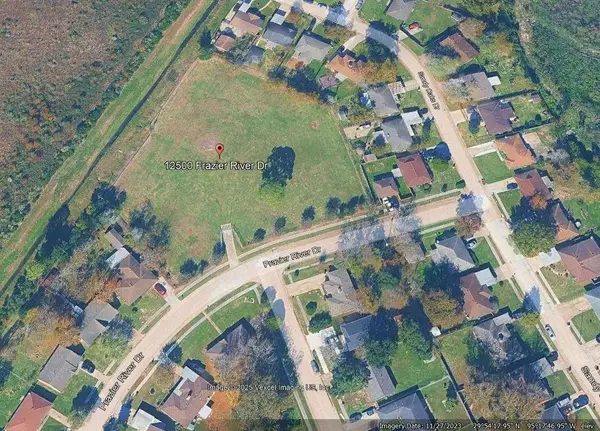 12500 Frazier River Drive, Houston, TX 77050