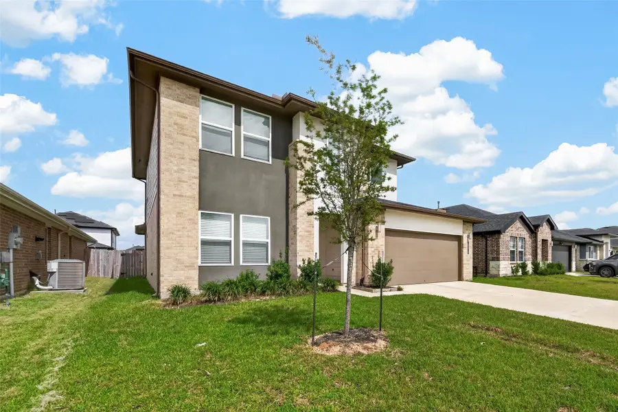 30010 Gallatin River Lane, Fulshear, TX 77441 - #2