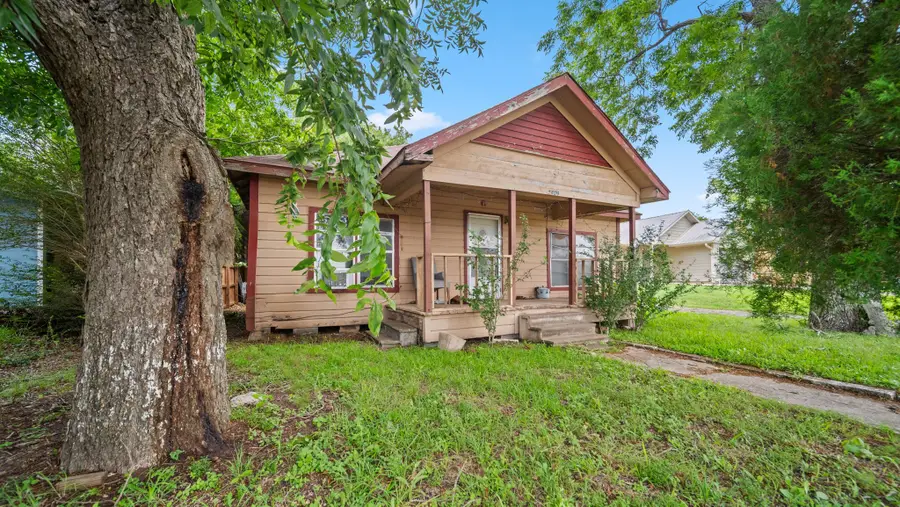 1409 Lauraine Street, Brenham, TX 77833 - #3