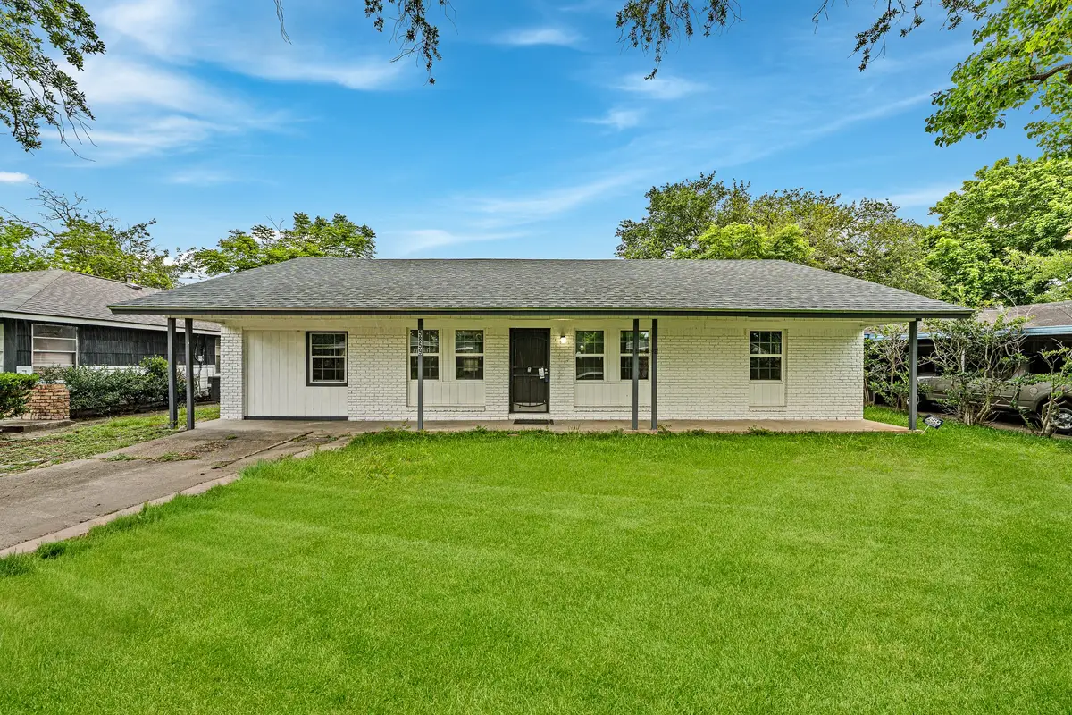 5859 Flamingo Drive, Houston, TX 77033 - #1