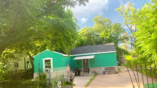 8145 Homewood Lane, Houston, TX 77028