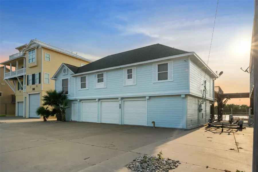 109 Fm-2031, Matagorda, TX 77457 - Image #2