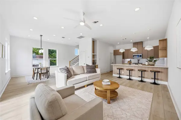 3431 Dennis St Street, Houston, TX 77004