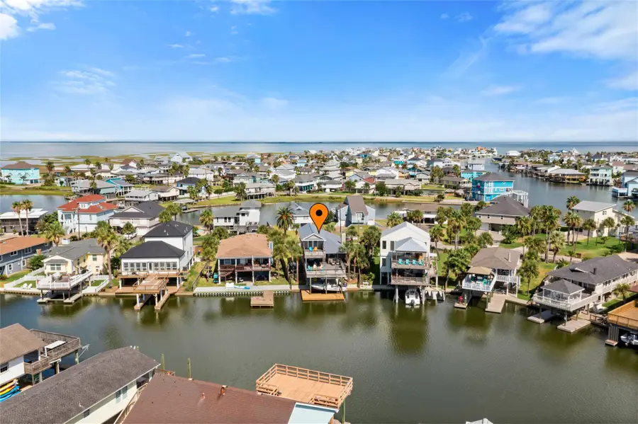 16615 Jamaica Cove Road, Jamaica Beach, TX 77554 - Image #2