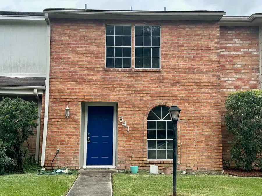 541 Longmeadow Street, Beaumont, TX 77707 - #2